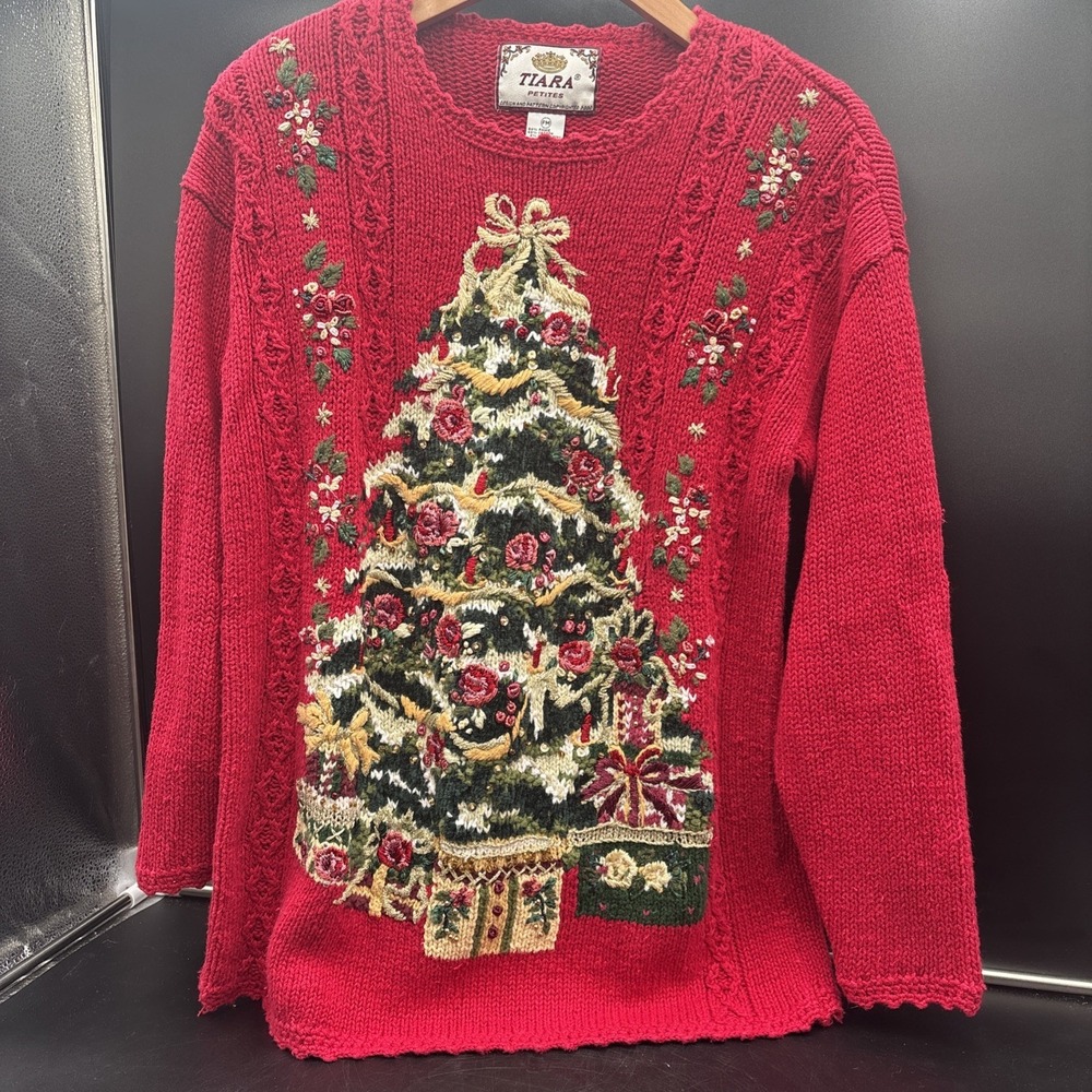 1998 Tiara International Red Christmas Knit Sweater Tree & Gifts VTG Petite Med